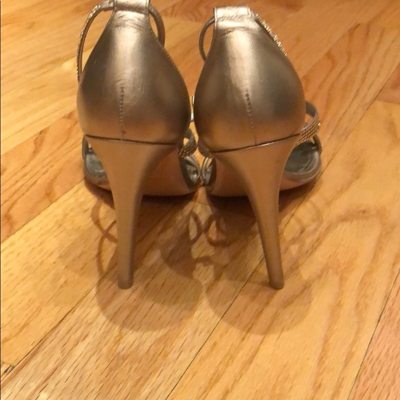 Stuart Weitzman heels - Picture 3 of 6